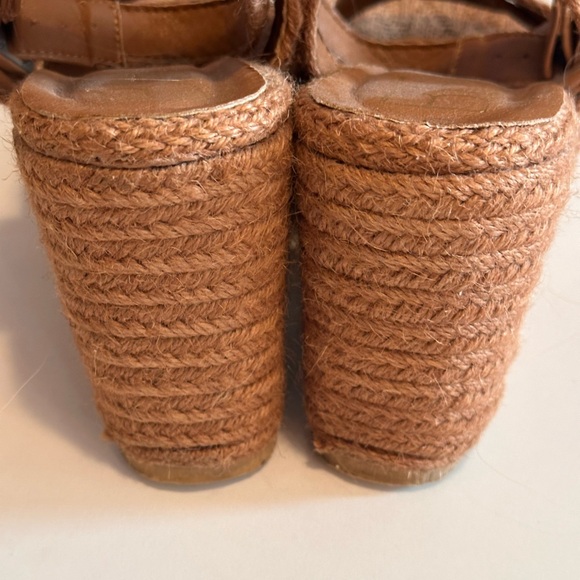 Matisse Kai Platform Wedges in Honey Color - Picture 7 of 11